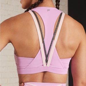 Fabletics Boost Medium Impact Sports Bra SMALL